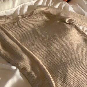 Comfortable crewneck sweater